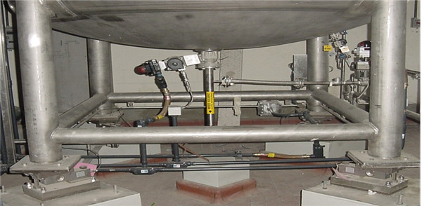 Requisiti tecnichi per l'installazione di moduli di pesatura per a Macchina Emulsionante Omogeneizzante à Vacuum (5)